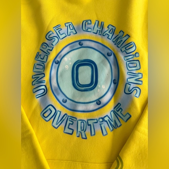 Overtime SpongeBob Airbrush Hoodie Men’s Medium in Yellow Worn 1x - Picture 2 of 8